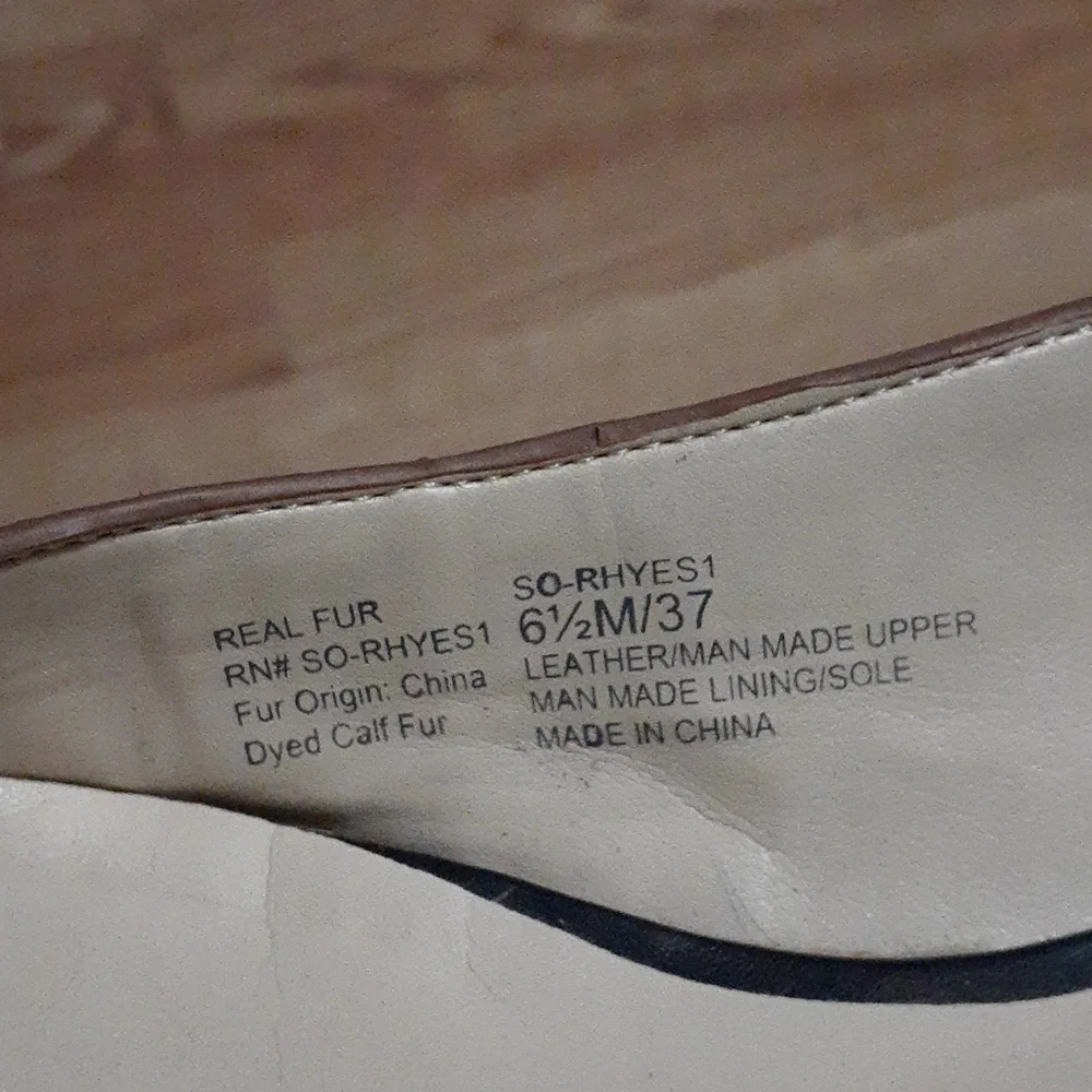 Shoes - Picture 4 of 4